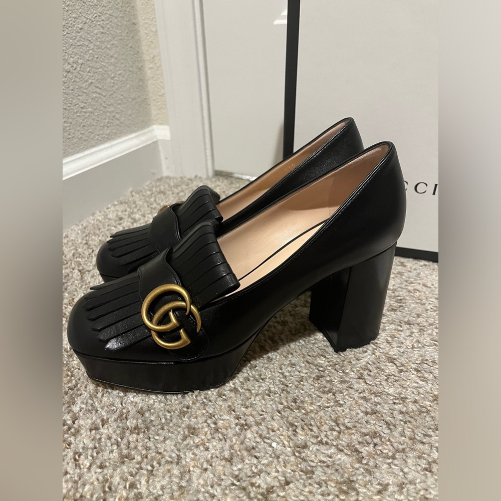 Authentic Gucci pumps 36 - Picture 2 of 8